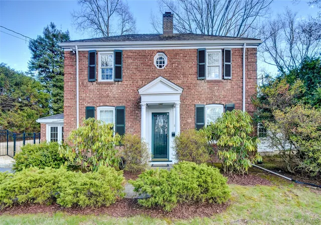 Photo 1 of Single family home for sale at 61 Kathwood Rd, White Plains, NY 10607 | MLS# 980577 | Listing updated on 2026-09-10