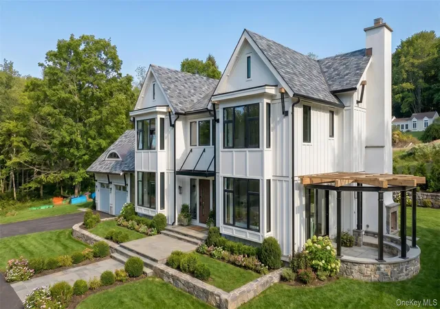 Photo 4 of Single family home for sale at 515 Long Ridge Rd, Pound Ridge, NY 10506 | MLS# 984817 | Listing updated on 2026-10-02