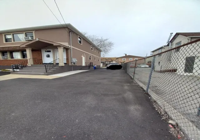 Photo 1 of Manufactured home for sale at 13 Clinton Ave, Inwood, NY 11096 | MLS# 985333 | Listing updated on 2026-09-14
