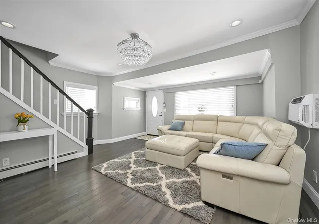 Photo 2 of Single family home for sale at 187 Memphis Ave, Hempstead, NY 11001 | MLS# 985521 | Listing updated on 2026-09-13