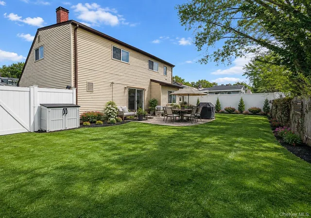 Photo 2 of Single family home for sale at 112 Rosemont Ave, Farmingville, NY 11738 | MLS# 986663 | Listing updated on 2026-10-06