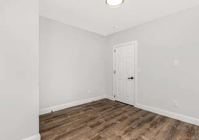 Photo 3 of Single family home for sale at 1218 Havemeyer Ave, New York, NY 10462 | MLS# 988073 | Listing updated on 2026-10-04