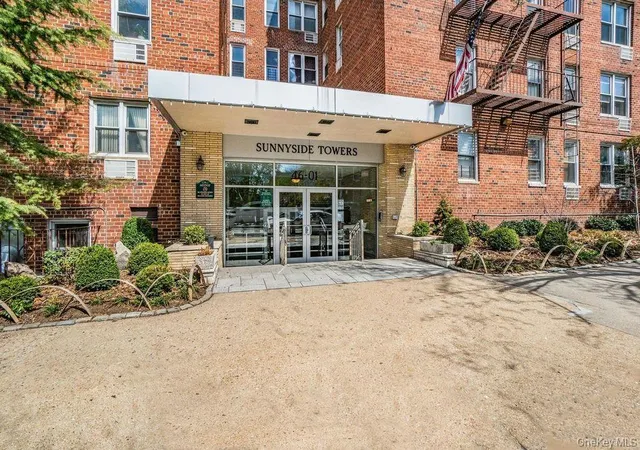 Photo 1 of Condo for sale at 4601 39th Avenue #608, New York, NY 11104 | MLS# 988186 | Listing updated on 2026-09-13
