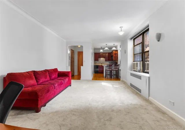 Photo 4 of House for sale at 290 6th Avenue #4E, New York, NY 10014 | MLS# 990370 | Listing updated on 2026-09-13