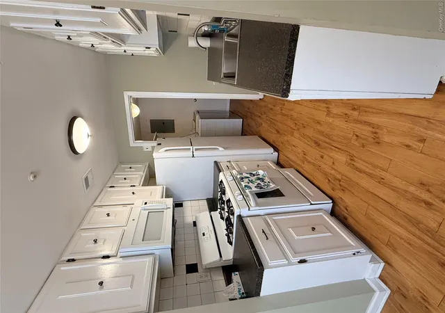 Photo 3 of Sale Pending at 86 Birchwood Rd #402, Medford, NY 11763 | MLS# 990586 | Listing updated on 2026-09-11