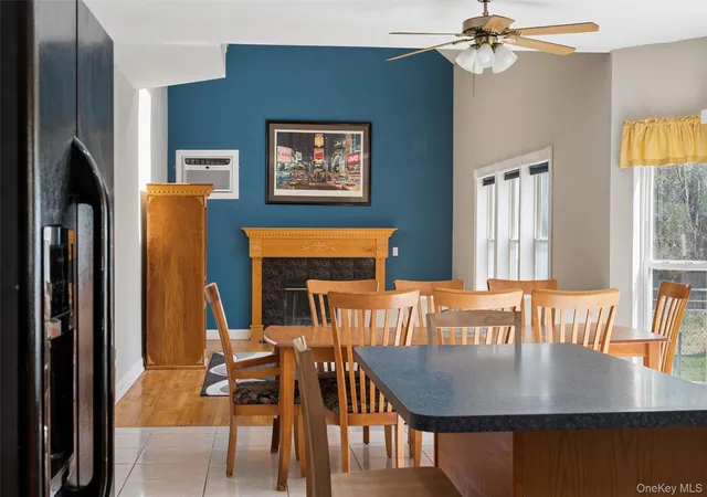 Photo 4 of Single family home for sale at 17 Egret Way, Brookhaven, NY 11934 | MLS# 990698 | Listing updated on 2026-09-12