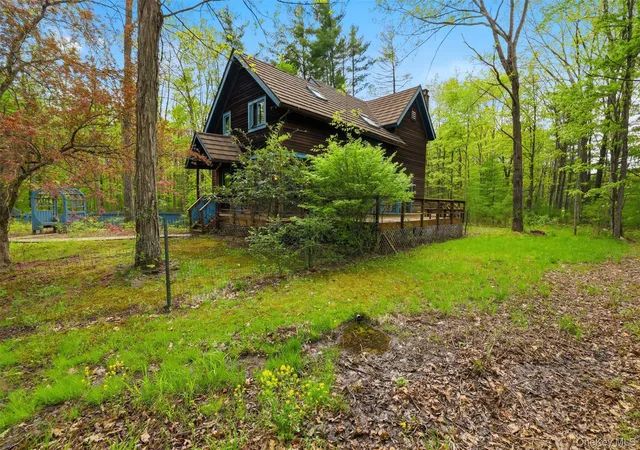 Photo 3 of Sale Pending at 99 Wildflower Ln, Shokan, NY 12481 | MLS# 990797 | Listing updated on 2026-09-14