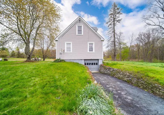 Photo 2 of Single family home for sale at 144 Cream St, Poughkeepsie, NY 12601 | MLS# 991169 | Listing updated on 2026-09-15