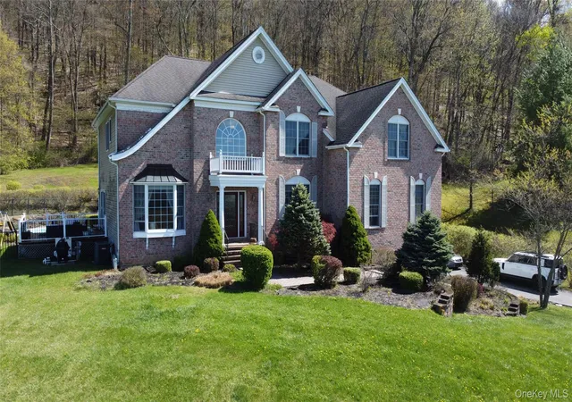 Photo 3 of Single family home for sale at 194 Devon Farms Rd, Stormville, NY 12582 | MLS# 991644 | Listing updated on 2026-10-02