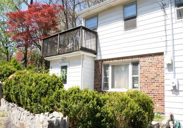 Photo 2 of Sale Pending at 72 Johnson St, Lake Peekskill, NY 10537 | MLS# 992656 | Listing updated on 2026-09-11