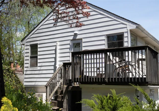 Photo 3 of Sale Pending at 72 Johnson St, Lake Peekskill, NY 10537 | MLS# 992656 | Listing updated on 2026-09-11