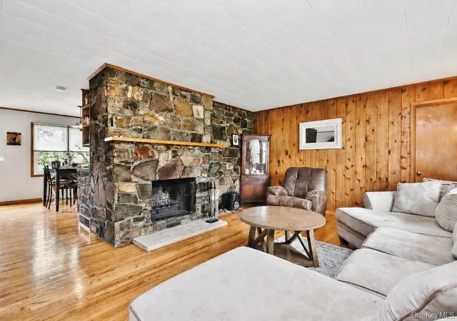 Photo 2 of Sale Pending at 124 Cherrywood Dr, Fishkill, NY 12524 | MLS# 993963 | Listing updated on 2026-09-24
