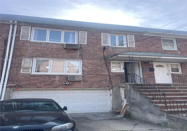 Photo 2 of Single family home for sale at 84 21 126th Street, Kew Gardens, NY 11415 | MLS# 994154 | Listing updated on 2026-09-14