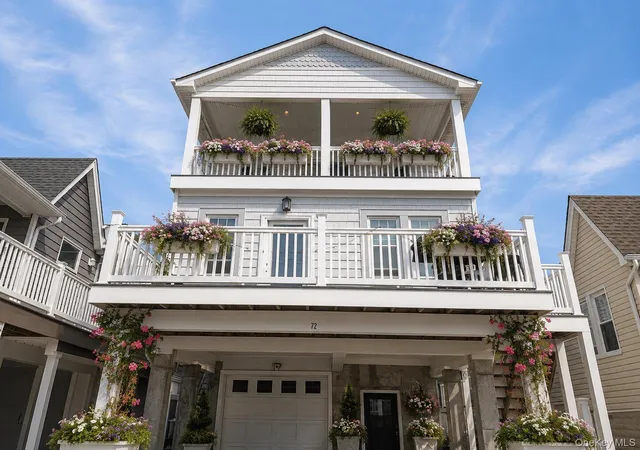 Photo 1 of Single family home for sale at 72 Florida St, Long Beach, NY 11561 | MLS# 994555 | Listing updated on 2026-10-07