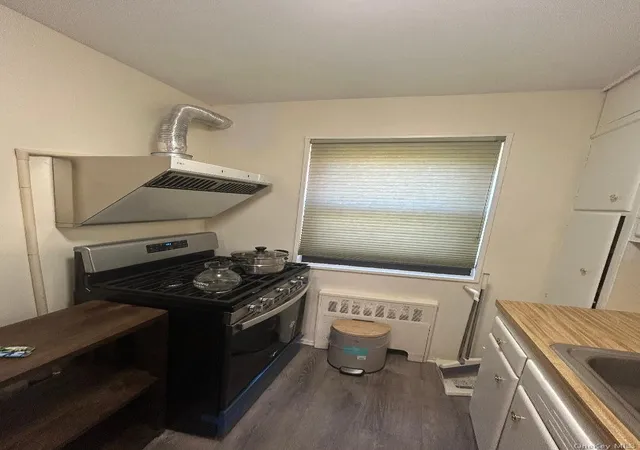 Photo 3 of Condo for sale at 199  10 21st Ave #1-329, New York, NY 11357 | MLS# 994670 | Listing updated on 2026-09-12