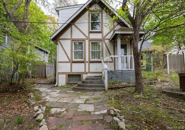 Photo 1 of Single family home for sale at 7 Amagansett Dr, Sound Beach, NY 11789 | MLS# 994823 | Listing updated on 2026-09-11