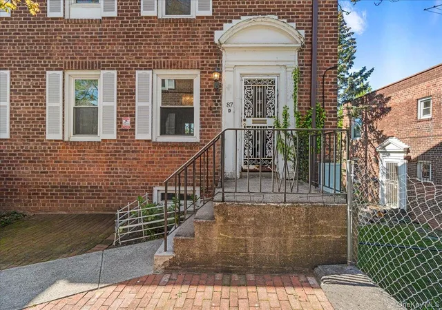 Condo for sale at 147-44 Village Rd #87D, New York, NY 11435 | MLS# 994878