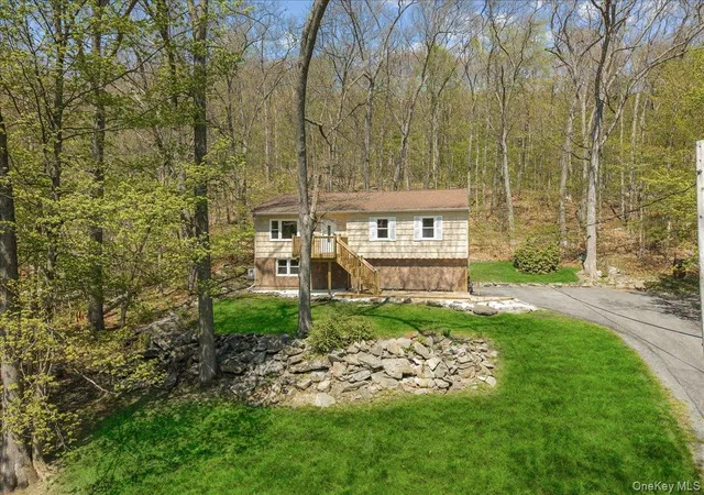 Photo 2 of Single family home for sale at 1168 Lakes Rd, Monroe, NY 10950 | MLS# 995734 | Listing updated on 2026-09-12