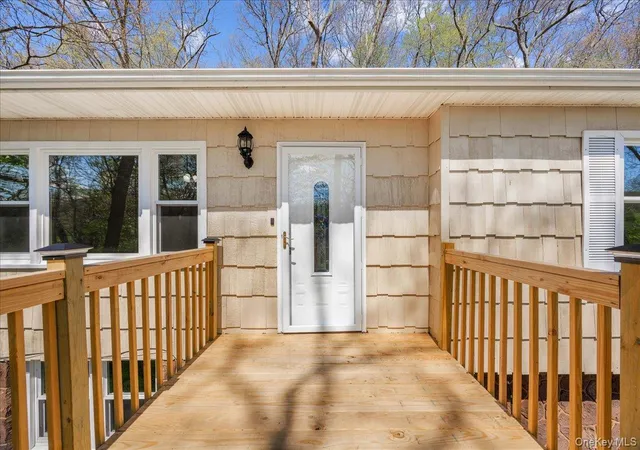 Photo 3 of Sale Pending at 1168 Lakes Rd, Monroe, NY 10950 | MLS# 995734 | Listing updated on 2026-10-03