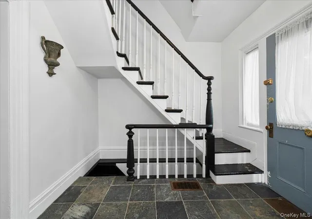 Photo 3 of Single family home for sale at 157 Hudson St, Cornwall, NY 12520 | MLS# 996309 | Listing updated on 2026-09-29