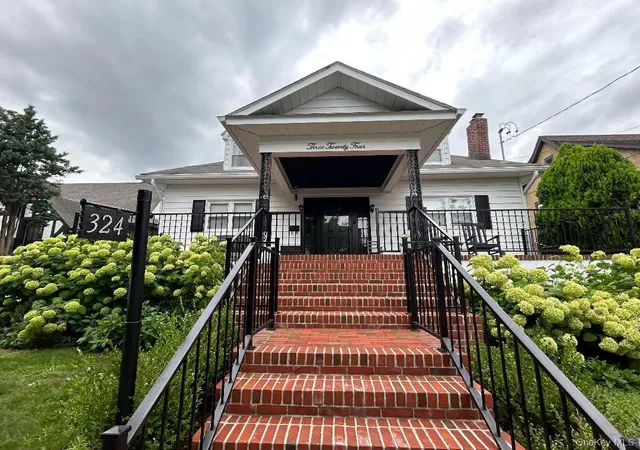 Single family home for sale at 324 Hayward Ave, Mount Vernon, NY 10552 | MLS# 999950