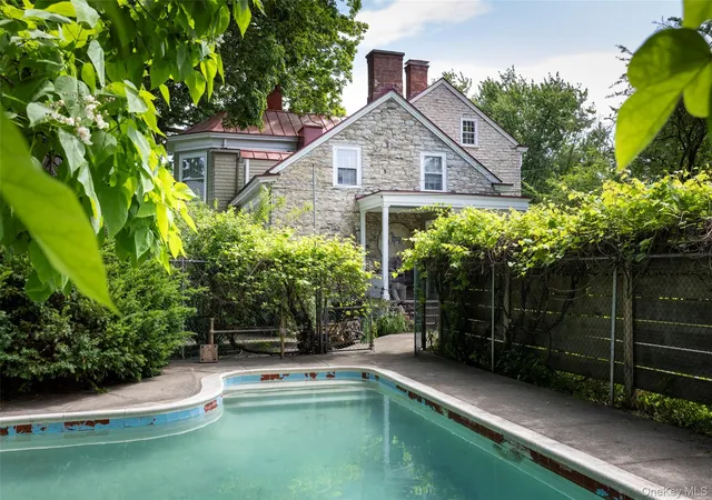 Photo 4 of Single family home for sale at 169 Albany Ave, Kingston, NY 12401 | MLS# 1000466 | Listing updated on 2026-09-14