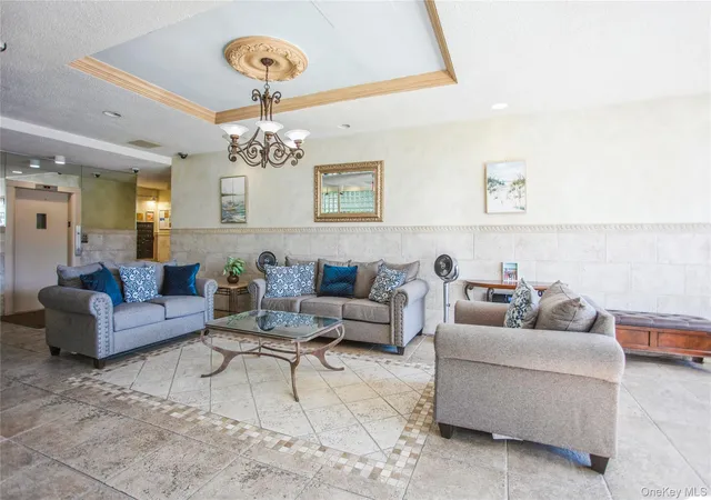 Photo 3 of House for sale at 333 E Broadway #3B, Long Beach, NY 11561 | MLS# 1000870 | Listing updated on 2026-10-07