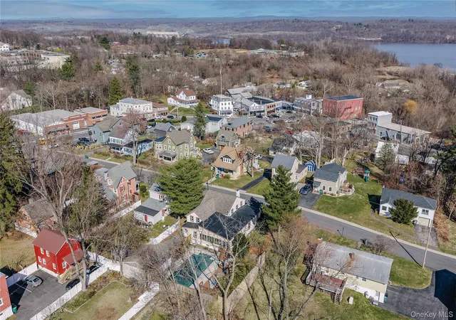 Photo 3 of Sale Pending at 14 West St, Marlboro, NY 12542 | MLS# 1001096 | Listing updated on 2026-09-24