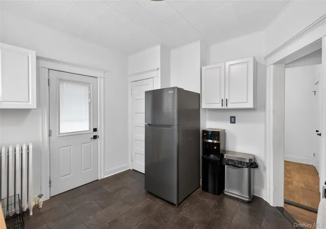 Photo 4 of Sale Pending at 117 Greenvale Ave, Yonkers, NY 10703 | MLS# 1001213 | Listing updated on 2026-09-10