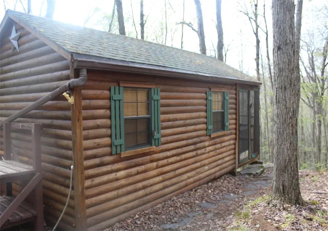 Photo 2 of Sale Pending at 333 Peterson Dr, Roscoe, NY 12776 | MLS# 1002384 | Listing updated on 2026-09-10