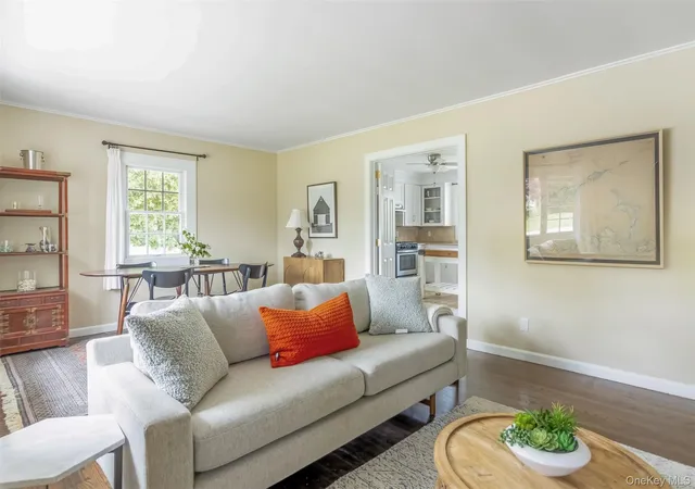 Photo 4 of Single family home for sale at 315 Wicks Rd, New Suffolk, NY 11956 | MLS# 1003057 | Listing updated on 2026-10-07