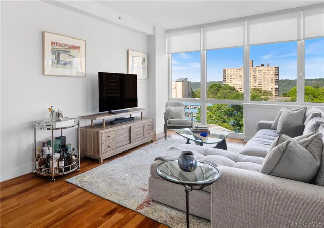 Photo 2 of Condo for sale at 640 W 237th Street #9C, Bronx, NY 10463 | MLS# 1003247 | Listing updated on 2026-10-05