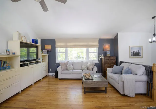 Photo 4 of Sale Pending at 50 Runnymeade Dr, East Hampton, NY 11937 | MLS# 1003602 | Listing updated on 2026-09-29
