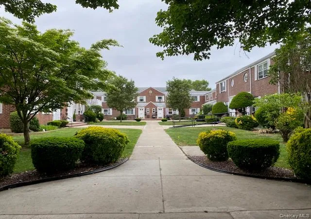 Condo for sale at 254-25 75th Avenue #2nd fl, Glen Oaks, NY 11004 | MLS# 1003749