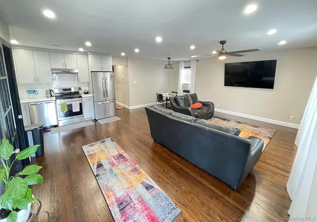 Photo 4 of Single family home for sale at 12005 Nashville Blvd, New York, NY 11412 | MLS# 1004293 | Listing updated on 2026-09-17