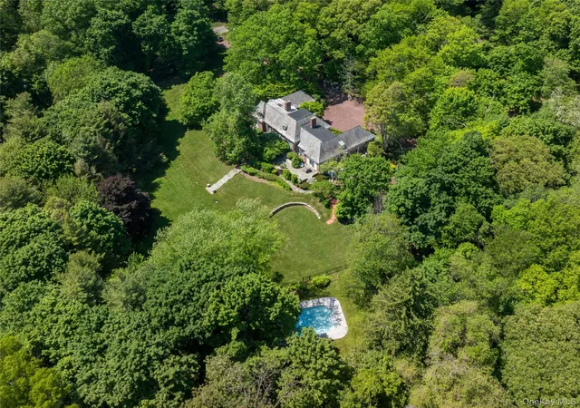 Photo 3 of Single family home for sale at 1780 Route 106 #C, Syosset, NY 11791 | MLS# 1004527 | Listing updated on 2026-09-15