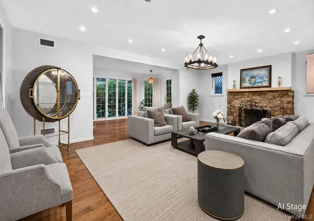 Photo 4 of Single family home for sale at 64 Dartmouth St, New York, NY 11375 | MLS# 1004572 | Listing updated on 2026-10-29
