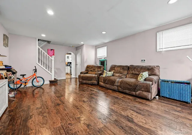 Photo 2 of Sale Pending at 21609 115th Road, New York, NY 11411 | MLS# 1004704 | Listing updated on 2026-09-11