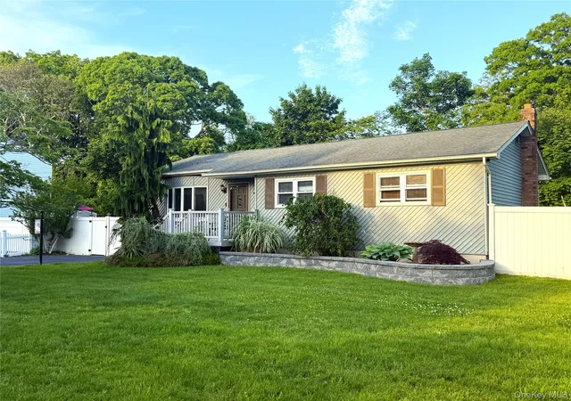 Photo 2 of Sale Pending at 1 Heston Rd, Shirley, NY 11967 | MLS# 1005508 | Listing updated on 2026-09-10