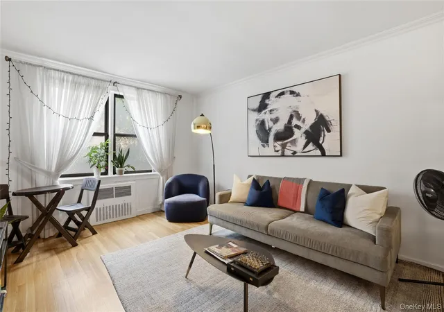 Listing Photo 3 - Condo for sale in building located at 337 E 50Th St, New York City, NY 10022 - Unit #2E