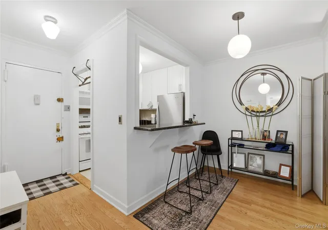 Listing Photo 5 - Condo for sale in building located at 337 E 50Th St, New York City, NY 10022 - Unit #2E