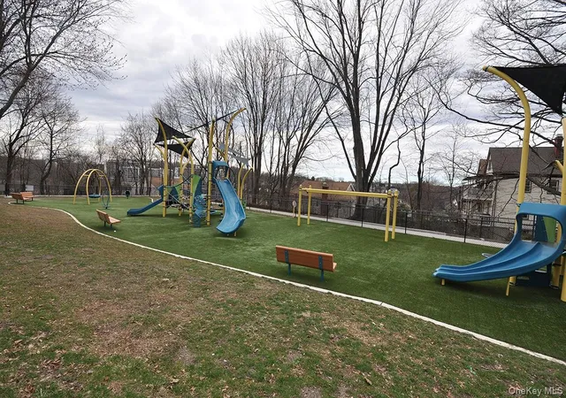 Photo 3 of Sale Pending at 55 Mckinley #D1-13, White Plains, NY 10606 | MLS# 1006714 | Listing updated on 2026-09-15