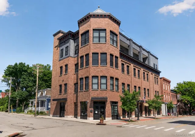 Listing Photo 5 - Condo for sale in building located at 226 Main St, Beacon, NY 12508 - Unit #402