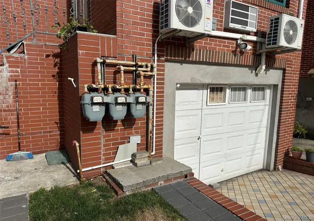 Photo 3 of Multi family home for sale at 6111 159th Street, Fresh Meadows, NY 11365 | MLS# 1008145 | Listing updated on 2026-09-14