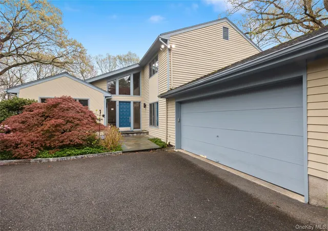 Photo 2 of Single family home for sale at 38 Westerly Ln, Mount Pleasant, NY 10594 | MLS# 1008267 | Listing updated on 2026-09-13