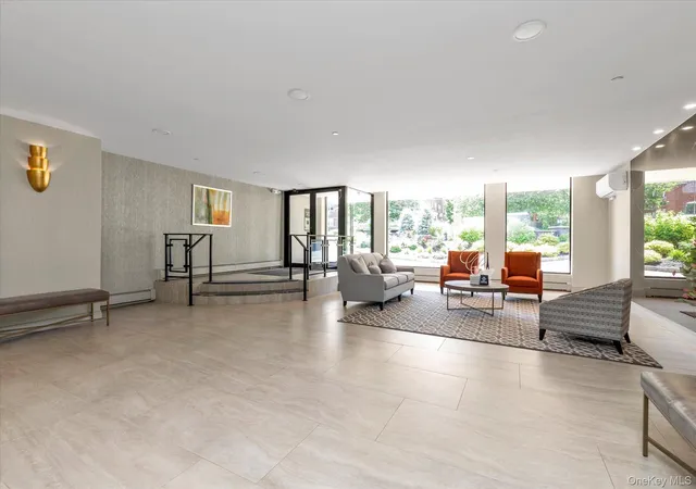 Photo 3 of Sale Pending at 25 Canterbury Rd #1F, North Hempstead, NY 11021 | MLS# 1008724 | Listing updated on 2026-09-11