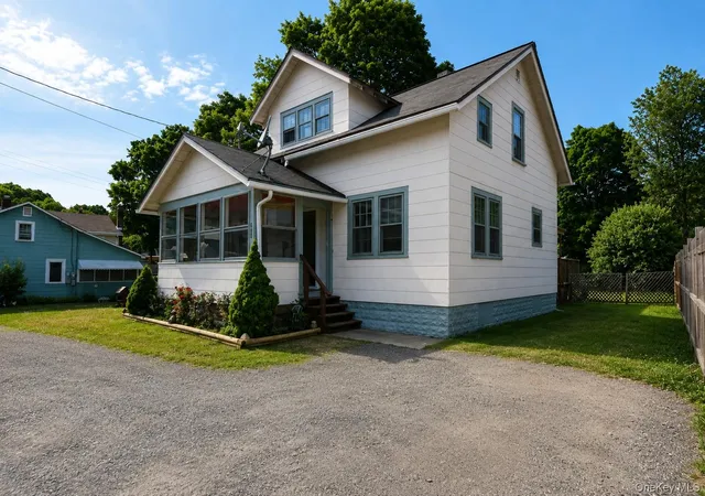 Photo 2 of Single family home for sale at 630 Route 212, Saugerties, NY 12477 | MLS# 1009992 | Listing updated on 2026-09-15