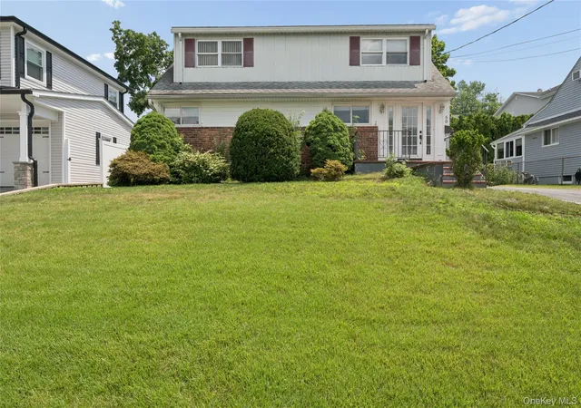 Photo 1 of Single family home for sale at 50 Hazelton Rd, Yonkers, NY 10710 | MLS# 1011334 | Listing updated on 2026-09-19