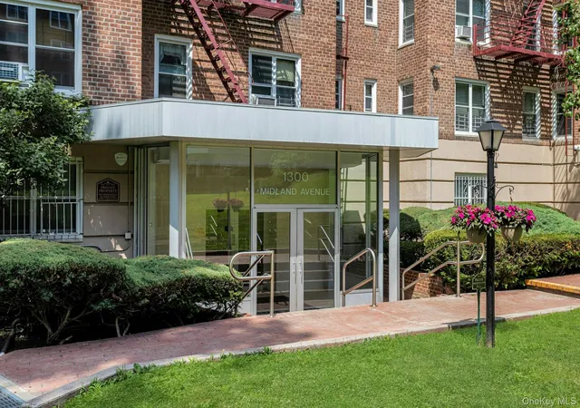 Photo 3 of Condo for sale at 1300 Midland Ave #A30, Yonkers, NY 10704 | MLS# 1011774 | Listing updated on 2026-09-11