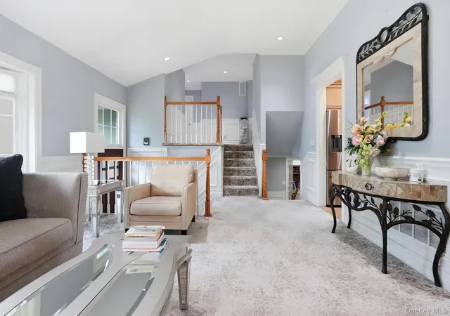 Photo 4 of Sale Pending at 47 Orange Dr, Oyster Bay, NY 11753 | MLS# 1012091 | Listing updated on 2026-09-15